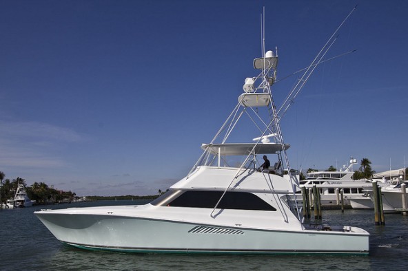 New DT&F Central Listing! 2001 Viking 55' Convertible