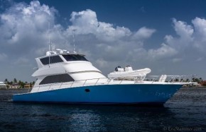 74' Viking Enclosed Bridge 2008