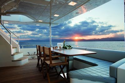 Azimut Aft Deck